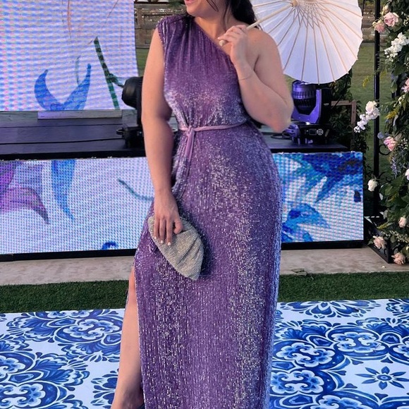 RETROFETE gown - Picture 2 of 3